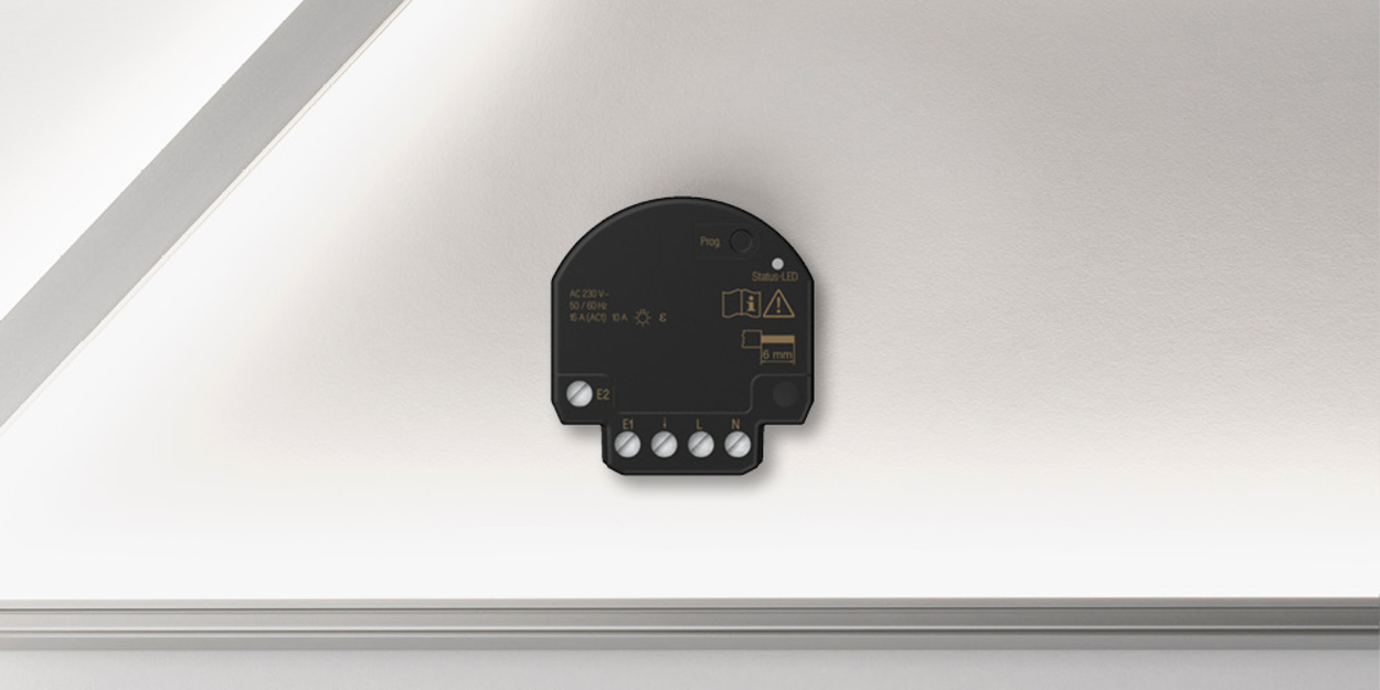 JUNG HOME Jalousieaktor Mini bei Elektrotechnik Elektron in Backnang